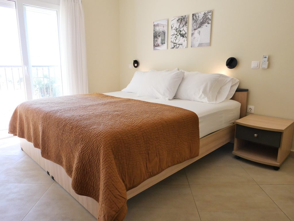 Υπνοδωμάτιο, Superior One Bedroom Apartment – Canary Studios, Πάργα